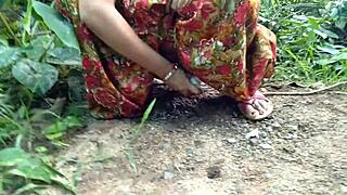 Stepmom Rams Huge Dildo Deep In Tight Pussy Out In The Field Car!