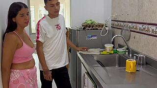 Colombian Babysitter's Big Ass Worshiped Before Creampie Lunch Prep