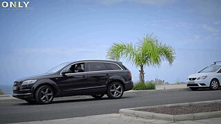 whoa scarlett domingo's juicy pussy gets licked outdoors before cumshot 😍