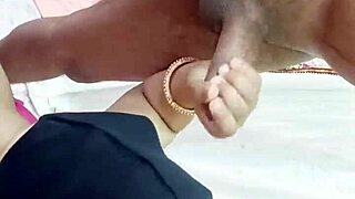 😍 puta culona shakes her massive ass and tits like crazy!