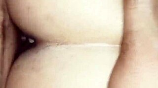 😍 puta culona shakes her massive ass and tits like crazy!