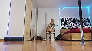 hey check out this blonde strutting her stuff in killer heels on the runway