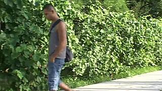 wanna taste american hairy pussy blown fucked cowgirl doggystyle outdoors?