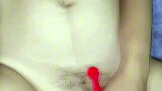 janda muda's itchy pussy begs for creampie pounding till she squirts shaking!