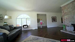 Petite kenzie reeves schemes bent over doggystyle in perfect body fantasy