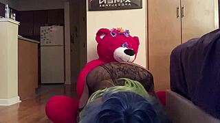 i tease my teddy bear with a hot ebony lap dance