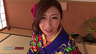 seductive kimono milf ayumi shinoda's passionate bj has me hooked 😍 fingering next!