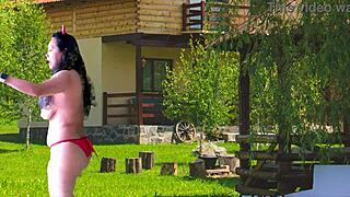 Who's previewing devil's yard romp with agarabas?