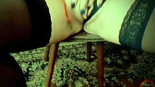 Klaudiaambergirl teases with solo dance and intimate self-play session.