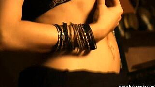 indian milf dancer's erotic girlfriend ride tempts you!