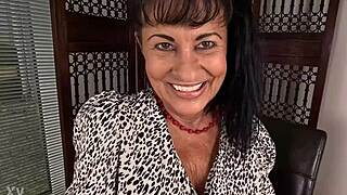 bbw oils big ass pussy for solo massage tease