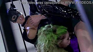 Katwoman Jennifer Dark sneaks into prison cage for bisexual 3way blowjob and pussy riding