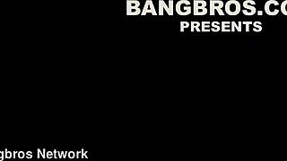 😈 hot ebony nurse deepthroats patient on bus before cumshot facial! 🔥