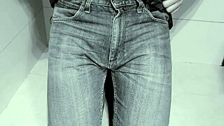 Amateur Homemade Jeans Peeing Closeup in Public Toilet Stall