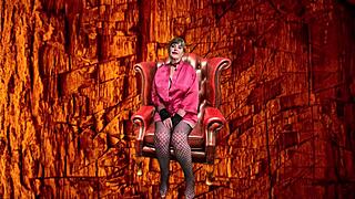 Granny Peggy Sue uses strapon on herself jerking to a massive cum explosion