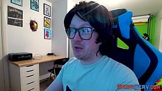 Newbie gets eaten out by leeds nerd