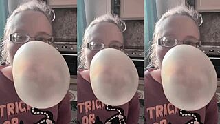 ASMR HUGE BUBBLE GUM FUCKING FRENZY!!