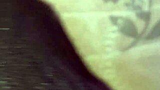 metendo gostoso no cuzinho no quarto, close up view