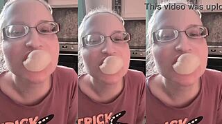 ASMR HUGE BUBBLE GUM FUCKING FRENZY!!