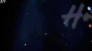 ménage com milf brasileira montando vara preta enorme