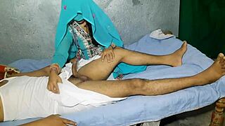 Sasur ravishes bahu intensely in real desi Hindi talk quickie encounter