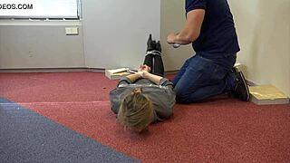 Teen Violet Haze Bound as Real Estate Agent Choking Deepthroat