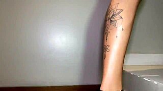 Vaza video homeless guy assfucks personal trainer's big tit wife hard