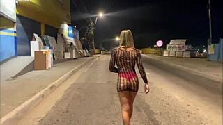 wife flashes curves on street driving strangers wild
