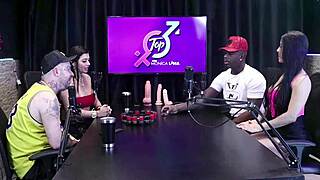 negro kisses two busty tense women in jefao oficial karen oliver threesome heat