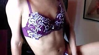 linda's sexy travesti curves make me throb with desire