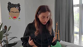 Step-daddy why punish my tight asshole for jeans masturbation creampie it instead?