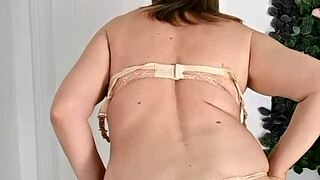 doesn't horny granny mariaold's huge tits make you cum?