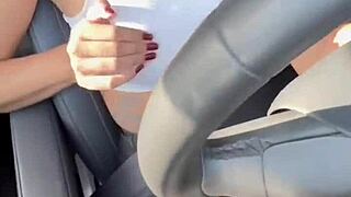 Teen Bares Pussy for Outdoor Licking and Interracial Anal in Traffic