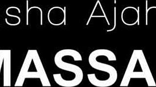 Sexy Virgin's Cute Feet Oiled in Sensual Massage Session