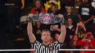 nikki bella vs naomi going all out in extreme rules match 2015 🔥💥