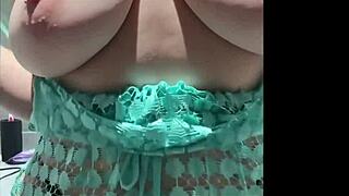 ryan smiles' natural titties are unreal 😍🍈🍈