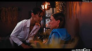 Josephine Jackson's xxl futa anal prolapses veronica leal's ass to pussy creampie