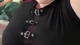 Bbw goth gf rams huge dildo deep in creamy pussy