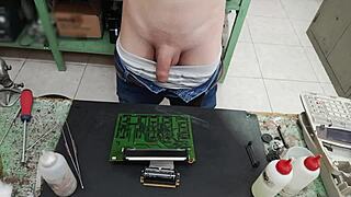 I Unload a Massive Cumshot All Over Client's Machine During Repair Fail!