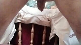 dándome duro con la calabaza, anal fisting feels so intense and wild