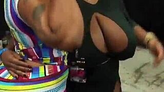damn those big ebony boobs at the candid expo are impossible to ignore