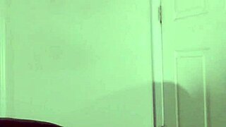 Sketching Hot Woman Worship In Jeans For Romantic Free Session