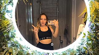 i turn shy eva tender into wet pussy kissing lesbian