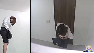 japanese ol wets panties spying outdoors