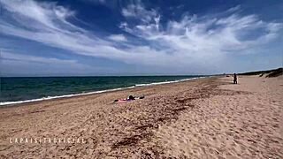 Big-assed paisita shakes curves on beach fulfilling wanker's dirty public fantasy