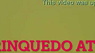 Vazou Na Net: Petite Nudist Friend Gives Bareback Pussy on Beach for Big Cocks