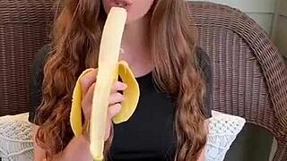 mmm ruiva with long hair sucking that banana so good 🍌😋