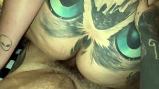 Fucking Stepsister's Tight Pussy in Super Slow Motion Close-Up