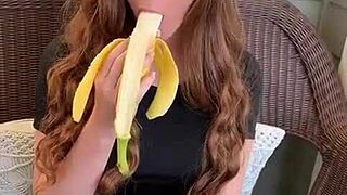 mmm ruiva with long hair sucking that banana so good 🍌😋