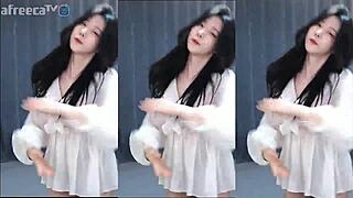 Whoa cute korean big tits babe dances wild rollercoaster sexy moves!